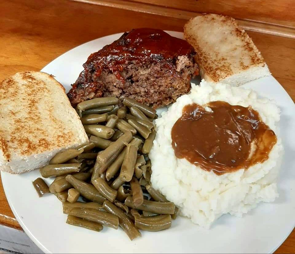 CWS Family Restaurant | restaurant | 2330 E Pass Rd, Gulfport, MS 39507, USA | 2282067824 OR +1 228-206-7824