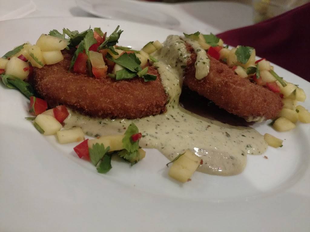 Mama Mias Mediterranean and Italian Cuisine | restaurant | 275 E Dunne Ave, Morgan Hill, CA 95037, USA | 4087768111 OR +1 408-776-8111