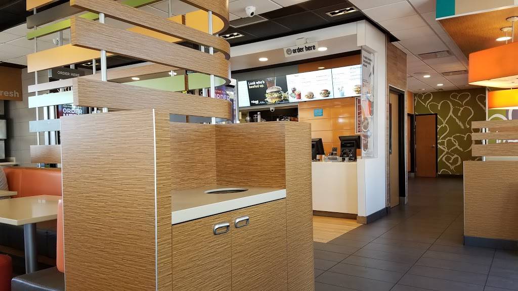 McDonalds | cafe | 12290 S Cleveland Ave, Fort Myers, FL 33907, USA | 2399365494 OR +1 239-936-5494