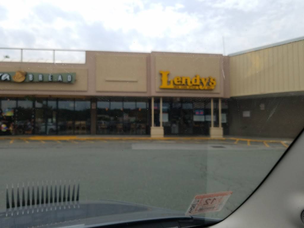 Lendys | restaurant | 653 Broadway, Saugus, MA 01906, USA | 7812313180 OR +1 781-231-3180