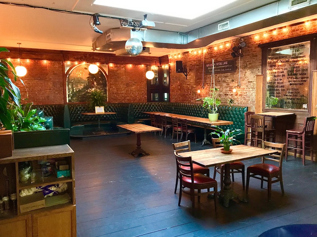 Crystal Lake Brooklyn | restaurant | 647 Grand St, Brooklyn, NY 11211, USA | 3477253337 OR +1 347-725-3337