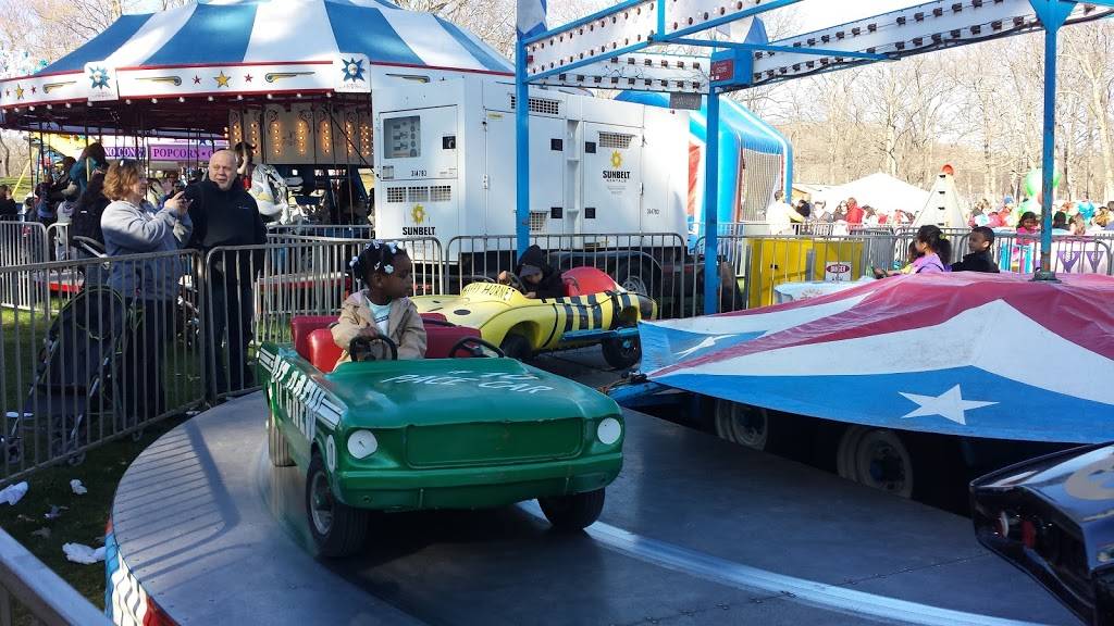 Castello Pizza | restaurant | 994 W Main St, Meriden, CT 06451, USA | 2034402100 OR +1 203-440-2100