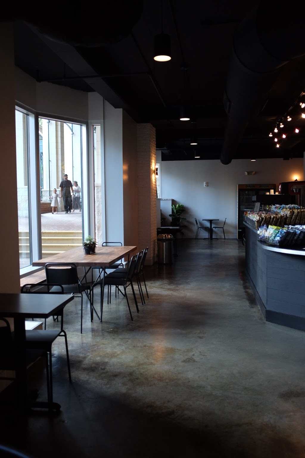 Sandwich Club | restaurant | 435 S Tryon St, Charlotte, NC 28202, USA | 7043441975 OR +1 704-344-1975