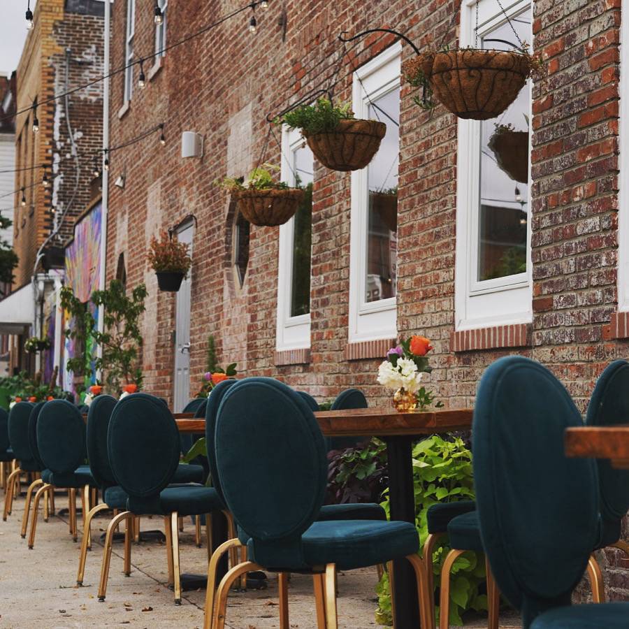 Sally Os | restaurant | 3531 Gough St, Baltimore, MD 21224, USA | 4106245631 OR +1 410-624-5631