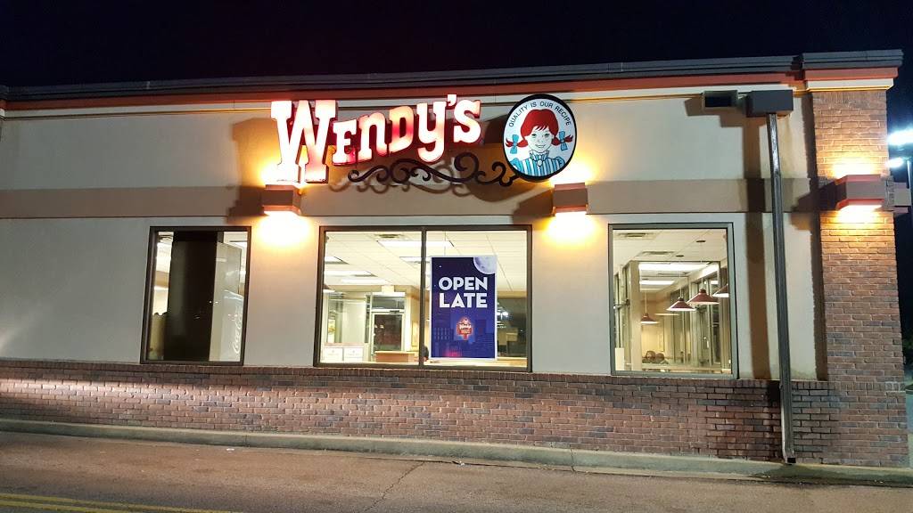 Wendys | restaurant | 8092 Rockcreek Cove, Cordova, TN 38016, USA | 9013727881 OR +1 901-372-7881