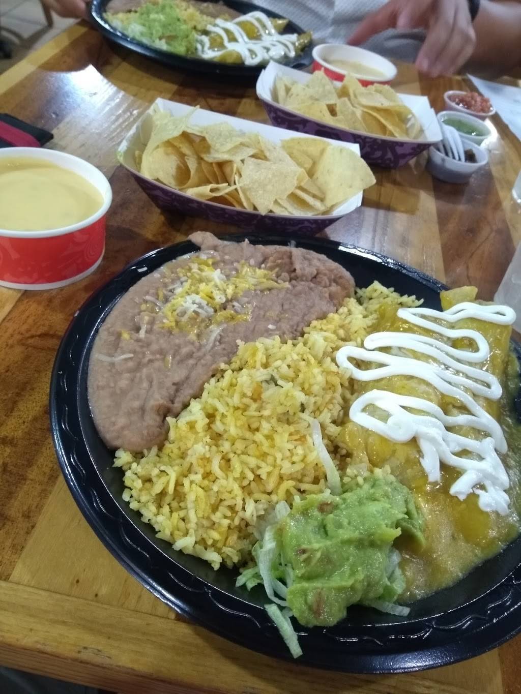 Taco Cabana | restaurant | 2041 N Central Expy, Richardson, TX 75080, USA | 9722381141 OR +1 972-238-1141