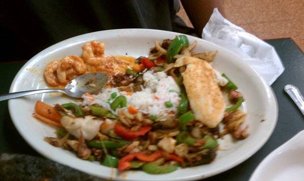 San Diego Bay Restaurant | restaurant | 9201 S Avenida del Yaqui, Guadalupe, AZ 85283, USA | 4806811540 OR +1 480-681-1540