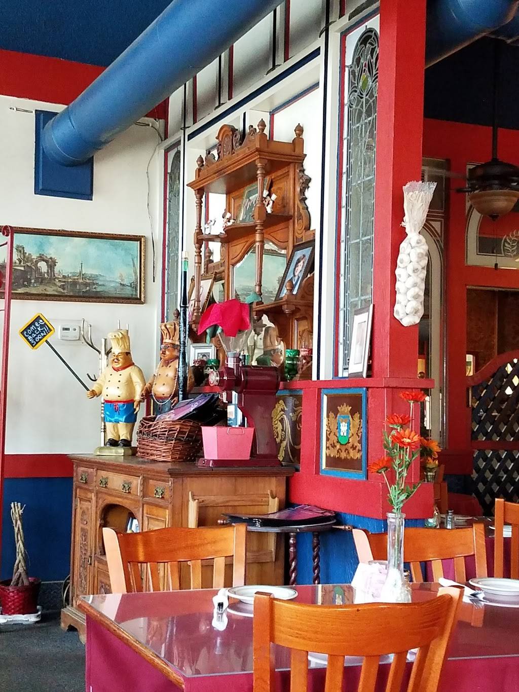 Di Ciccos Italian Restaurants | restaurant | 1914 W Clinton Ave, Fresno, CA 93705, USA | 5592669893 OR +1 559-266-9893