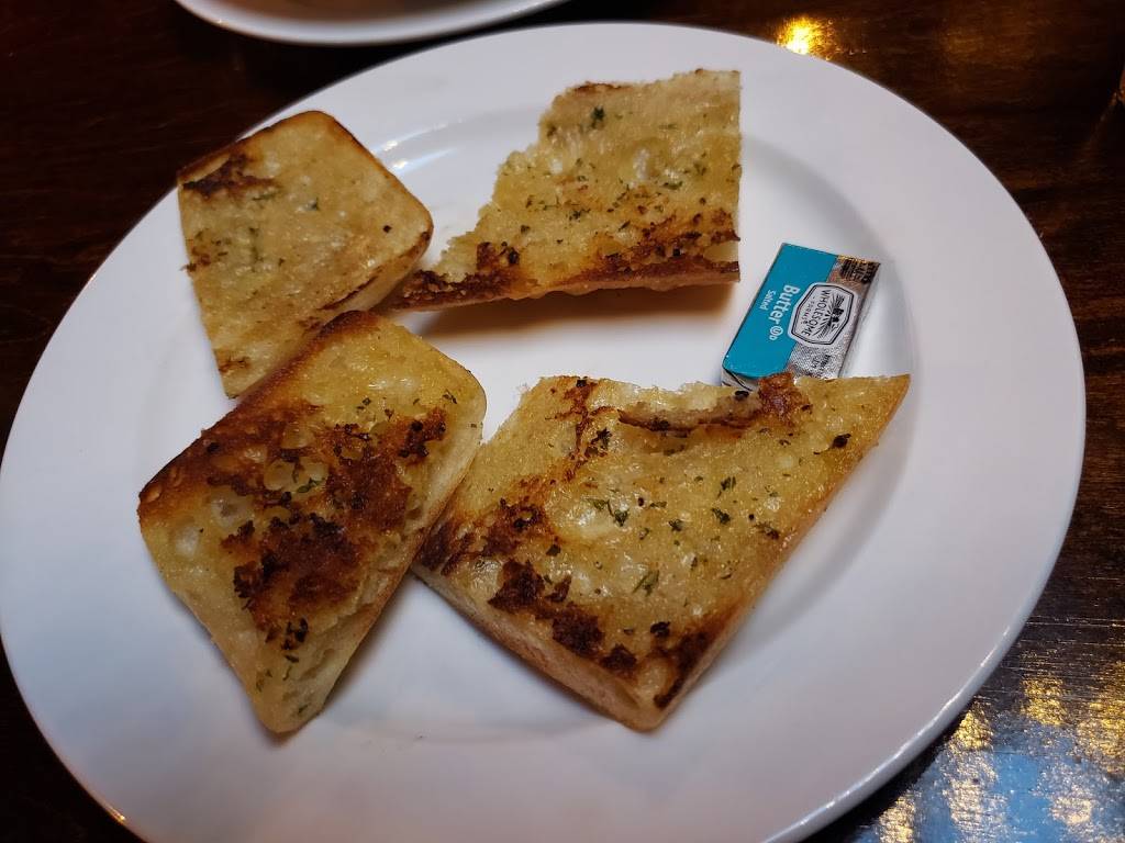 T-Rays Fire Grill | restaurant | 125 W Crogan St Suite A, Lawrenceville, GA 30046, USA | 7709107529 OR +1 770-910-7529