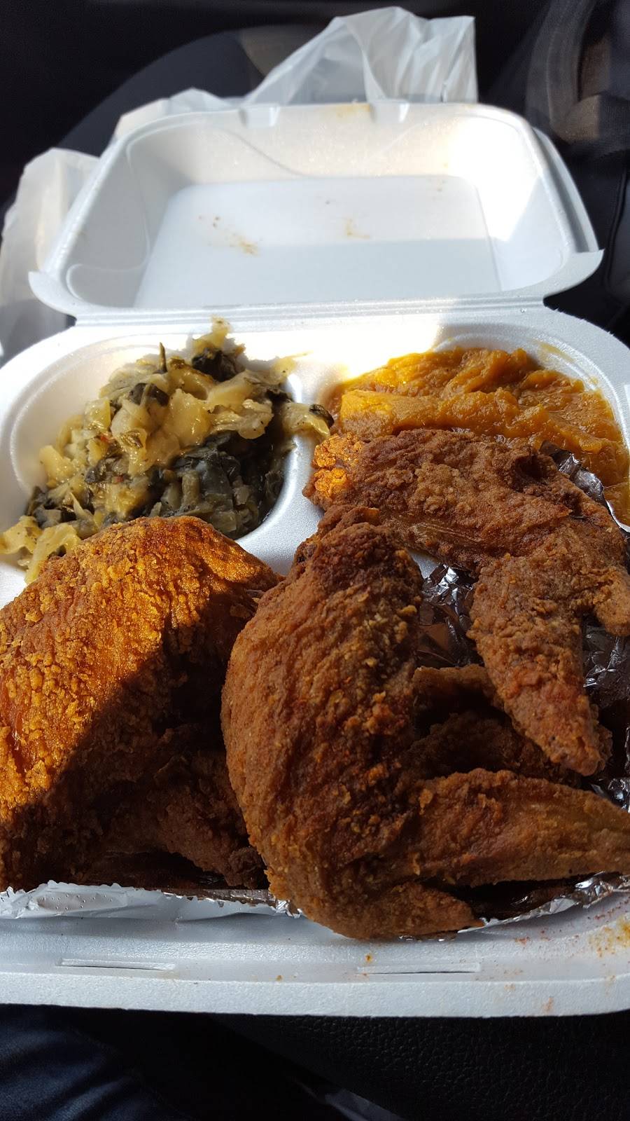 Jessie Maes Southern Creole Cuisine | restaurant | 3671 E Livingston Ave, Columbus, OH 43227, USA | 6142379818 OR +1 614-237-9818