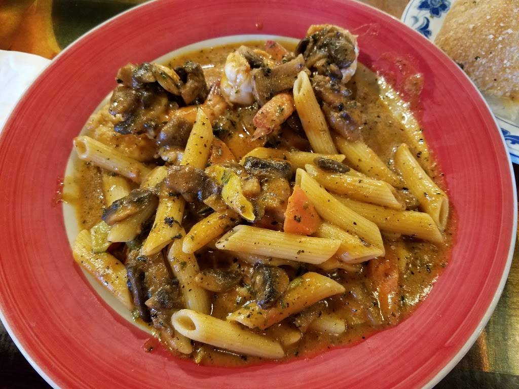 Luigis Italian Restaurant | restaurant | 2000 W University Dr, Denton, TX 76201, USA | 9405911988 OR +1 940-591-1988