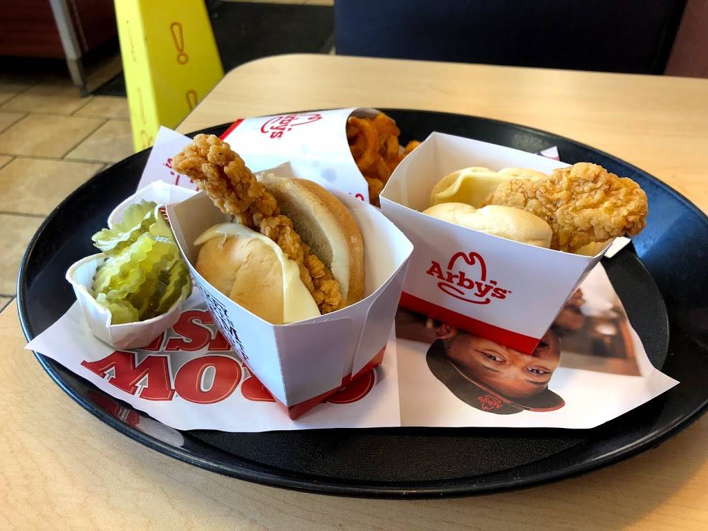 Arbys | meal takeaway | 2715 N. Broadway Avenue, Pittsburg, KS 66762, USA | 6202319333 OR +1 620-231-9333