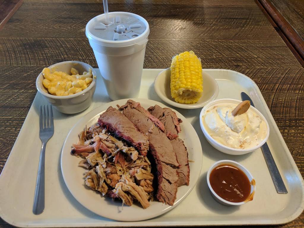 Bodacious Bar-B-Q | restaurant | 1206 E Division St, Arlington, TX 76011, USA | 8178604248 OR +1 817-860-4248