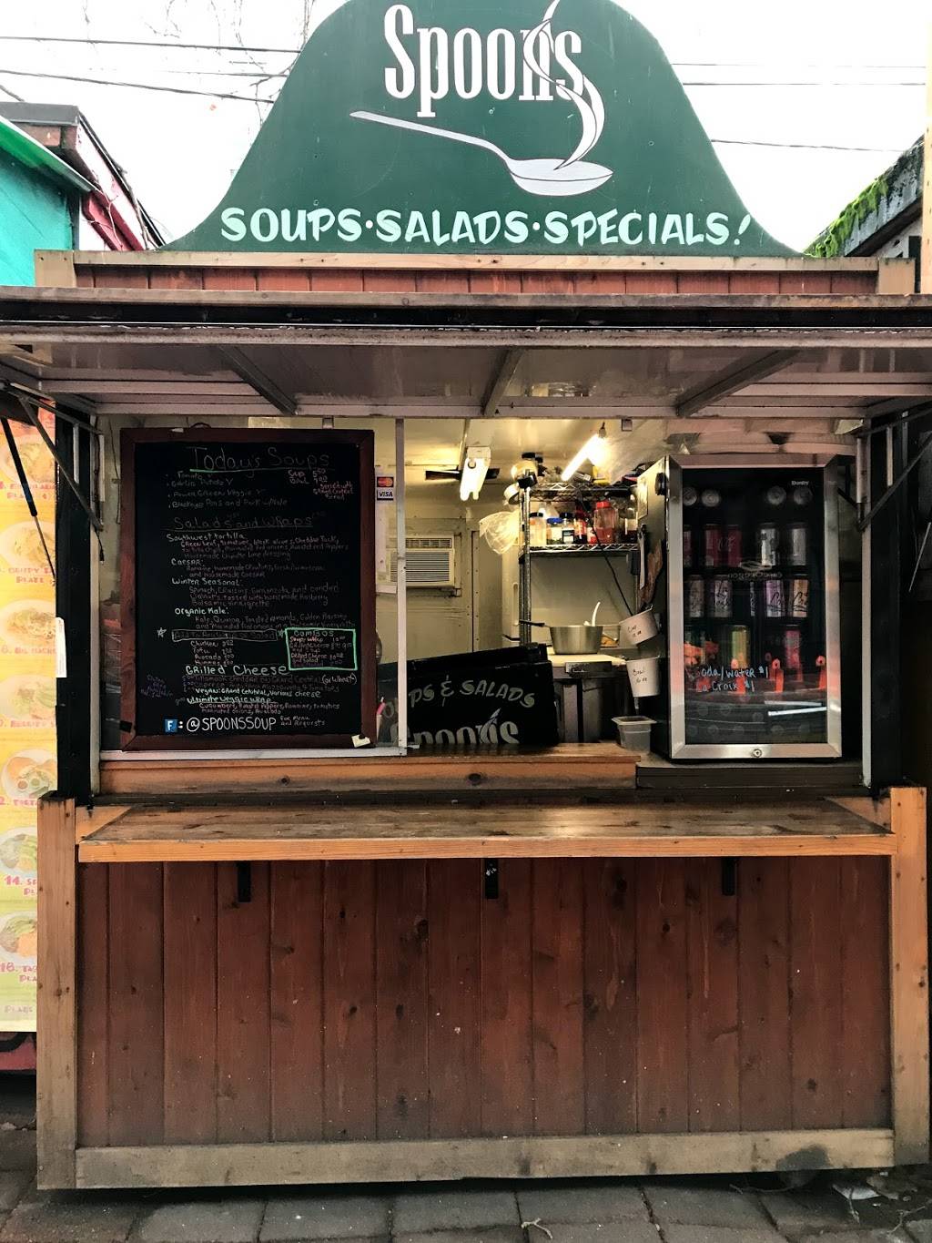 Spoons on 5th | restaurant | 340 SW 5th Ave, Portland, OR 97204, USA | 5039844003 OR +1 503-984-4003