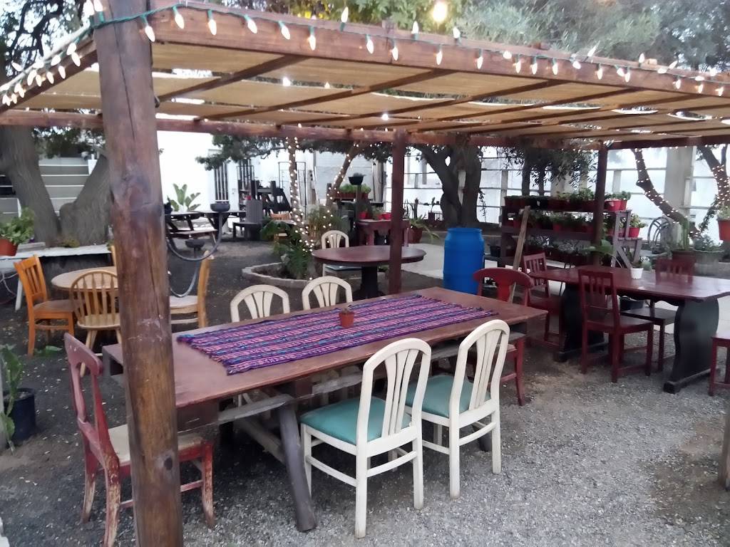 Casa Don Rene | restaurant | Tercera, Av. Gral. Lázaro Cárdenas, Chapultepec, 22785 Ensenada, B.C., Mexico | 016469777431 OR +52 646 977 7431