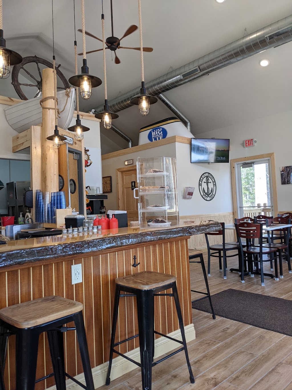 Ebby’s | restaurant | 32358 W M-123, Paradise, MI 49768, USA | 9062911268 OR +1 906-291-1268