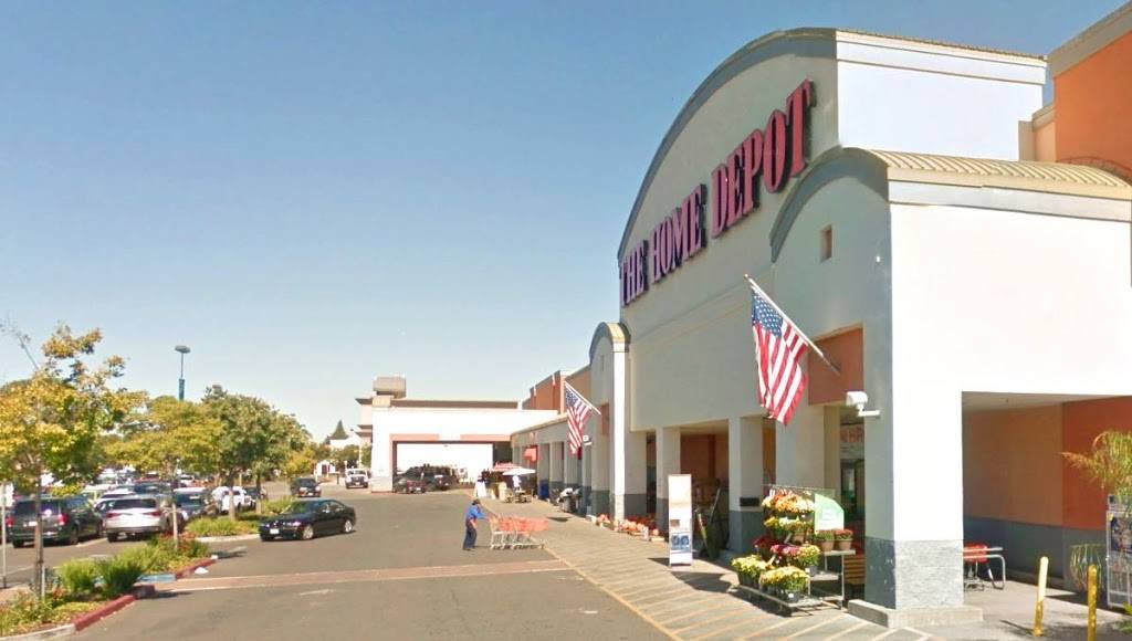 Gateway 101 | shopping mall | 1771 E Bayshore Rd, East Palo Alto, CA 94303, USA | 9252791800 OR +1 925-279-1800