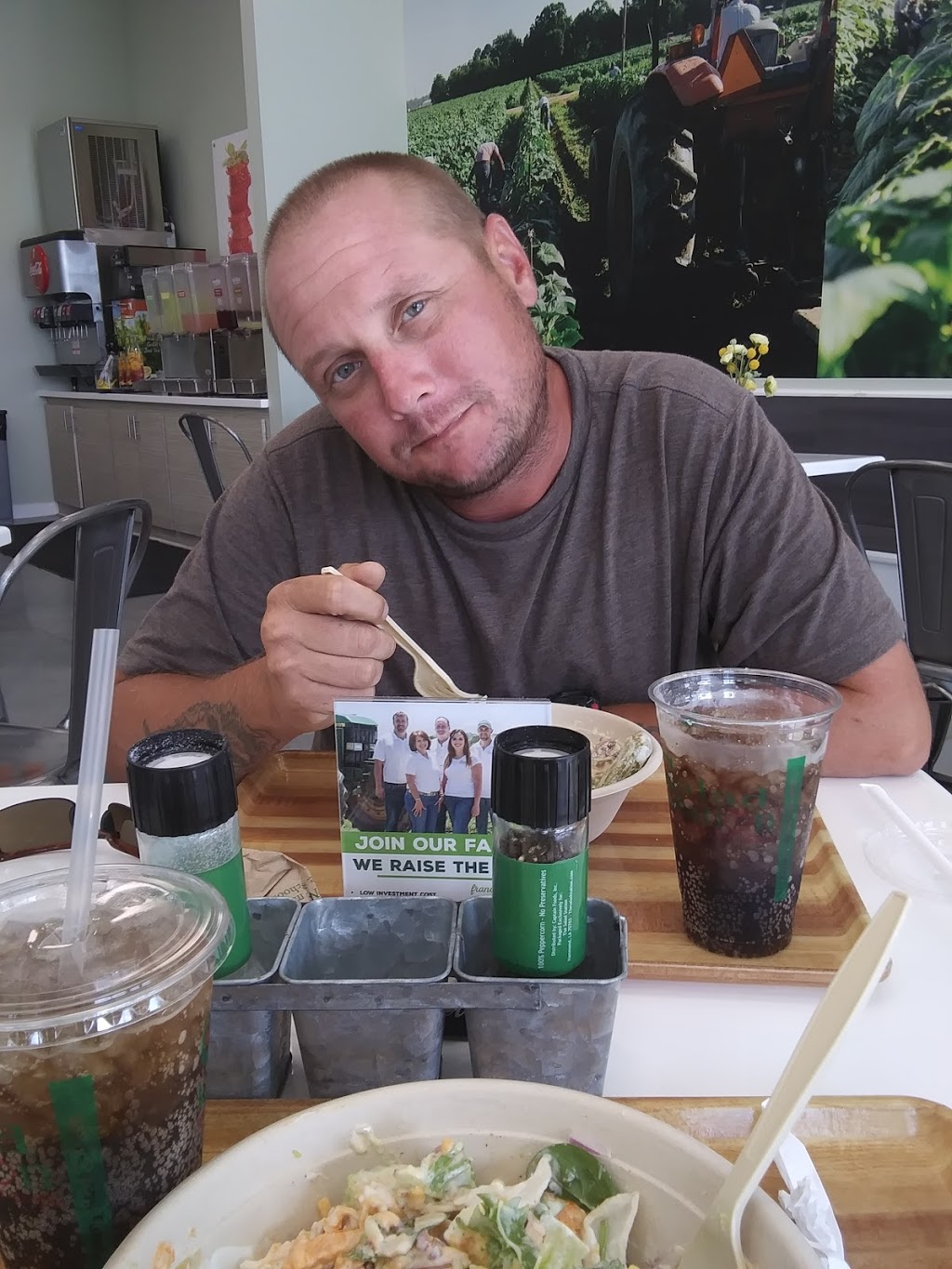 The Salad Station | restaurant | 4301 Nelson Rd #600, Lake Charles, LA 70605, USA | 3374191125 OR +1 337-419-1125