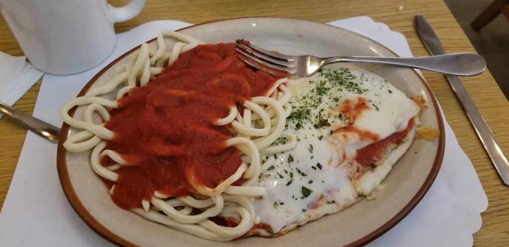 Arvada Villa Italian Restaurant | restaurant | 9609 W 57th Pl, Arvada, CO 80002, USA | 3034222385 OR +1 303-422-2385