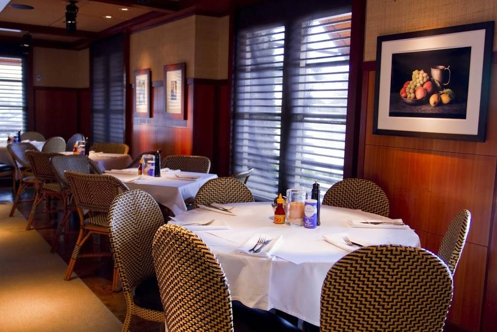 Palm Beach Grill | restaurant | 340 Royal Poinciana Way #336, Palm Beach, FL 33480, USA | 5618351077 OR +1 561-835-1077