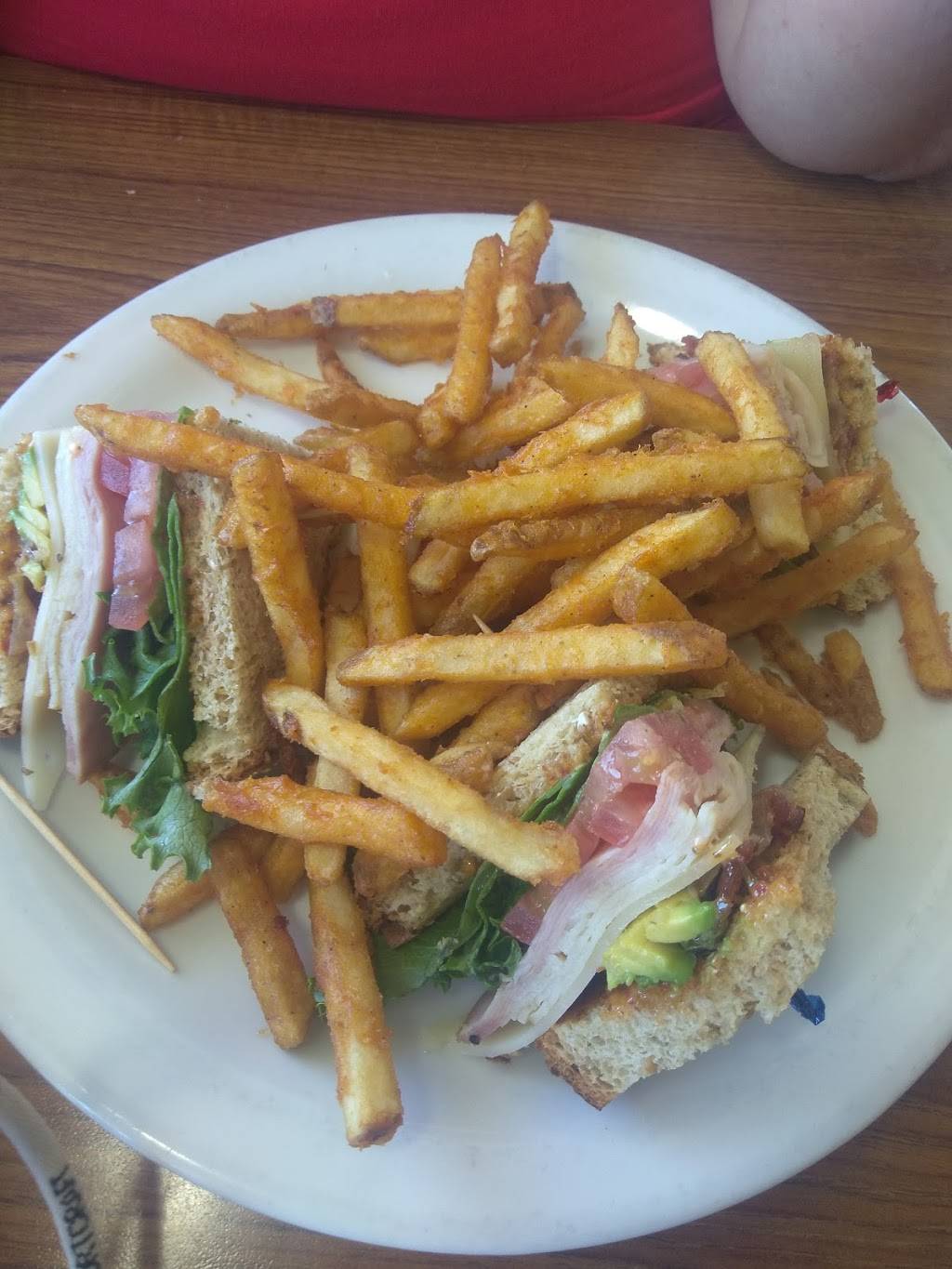 Dennys | restaurant | 73669-91 Twentynine Palms Highway, Twentynine Palms, CA 92277, USA | 7603613550 OR +1 760-361-3550