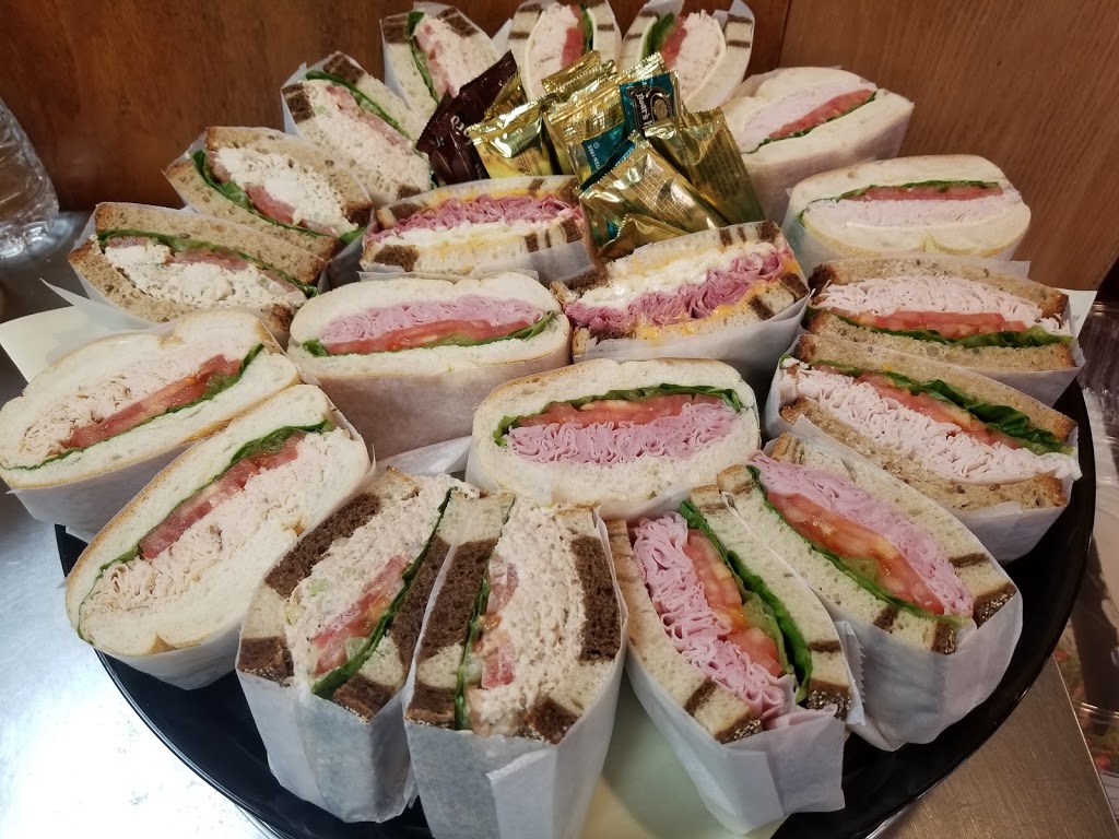 Honey Bee Gourmet Deli | restaurant | 1034 Spruce St, Philadelphia, PA 19107, USA | 2152381223 OR +1 215-238-1223