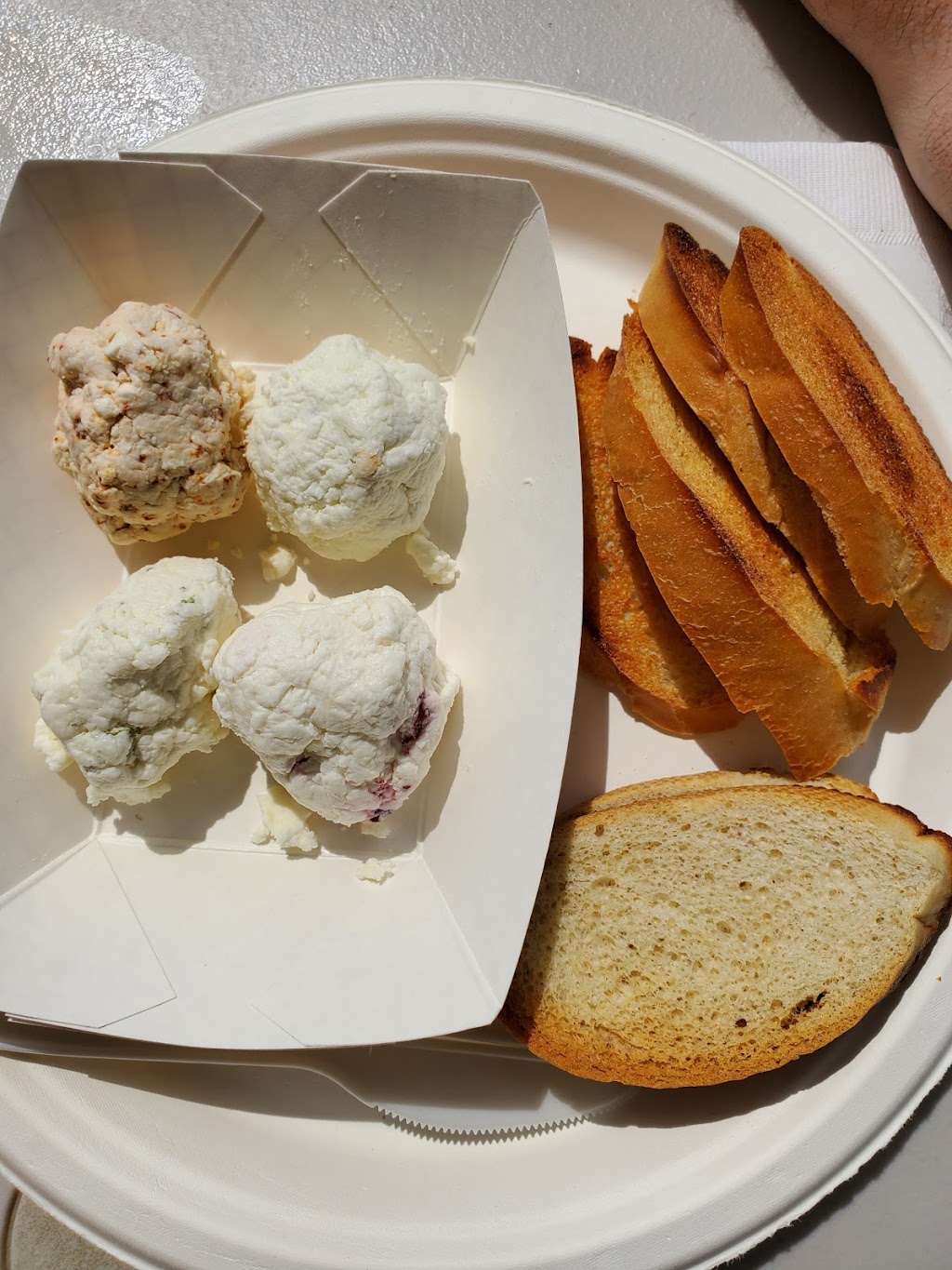 Stanleys Snack Shack | restaurant | 18057 Mahogany Rd, Honey Creek, IA 51542, USA | 4026900178 OR +1 402-690-0178