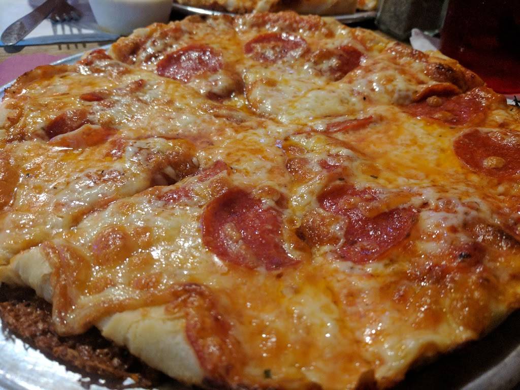 Damiens | restaurant | 279 Spring St #1025, Hanson, MA 02341, USA | 7814476556 OR +1 781-447-6556