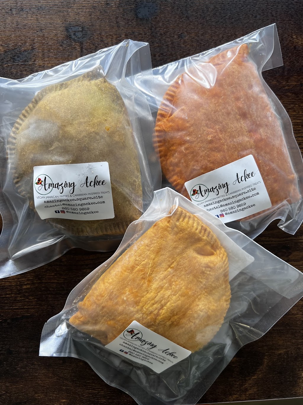 Likkle Patty Shop | restaurant | 80 Poquonock Ave, Windsor, CT 06095, USA | 8603282823 OR +1 860-328-2823