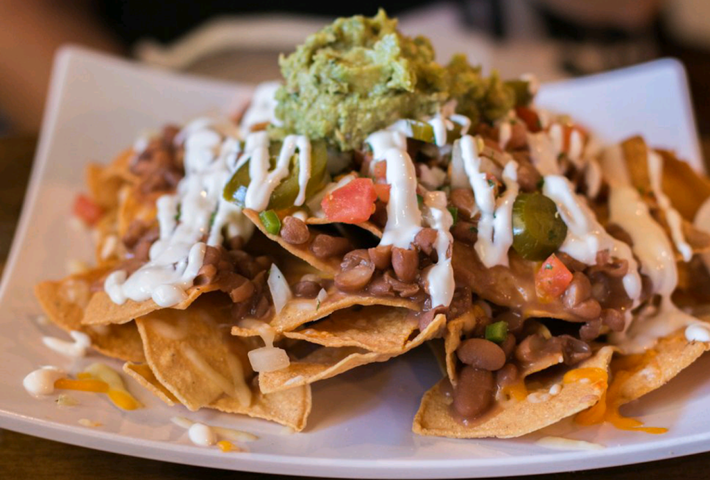 Maggies Cafe | restaurant | 3232 Greyling Dr, San Diego, CA 92123, USA | 8584306755 OR +1 858-430-6755