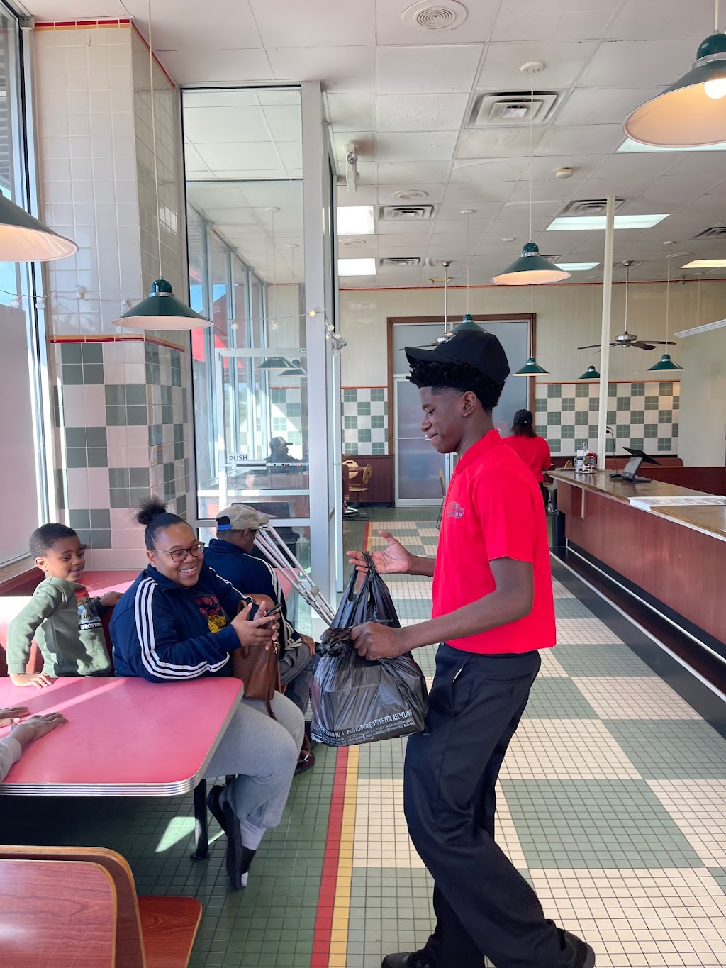 JL-Weston | restaurant | 5750 I-55 South Frontage Rd, Byram, MS 39272, USA | 6019463472 OR +1 601-946-3472