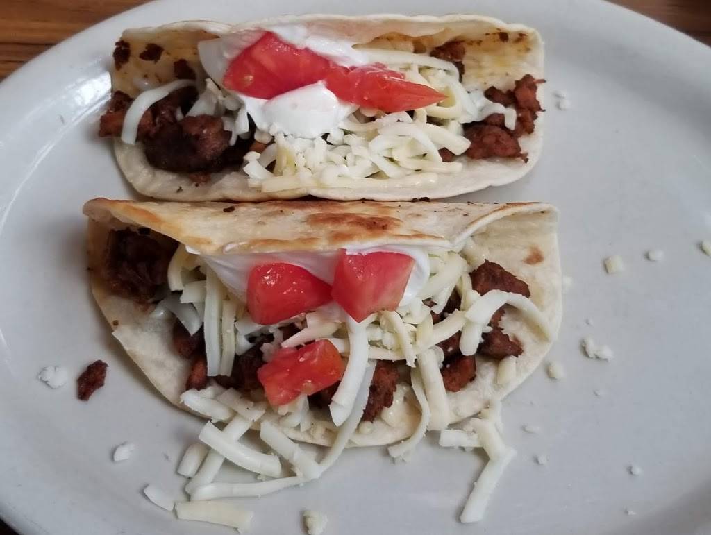 Santis | restaurant | 1302 Meeting Street Rd, Charleston, SC 29405, USA | 8437222633 OR +1 843-722-2633