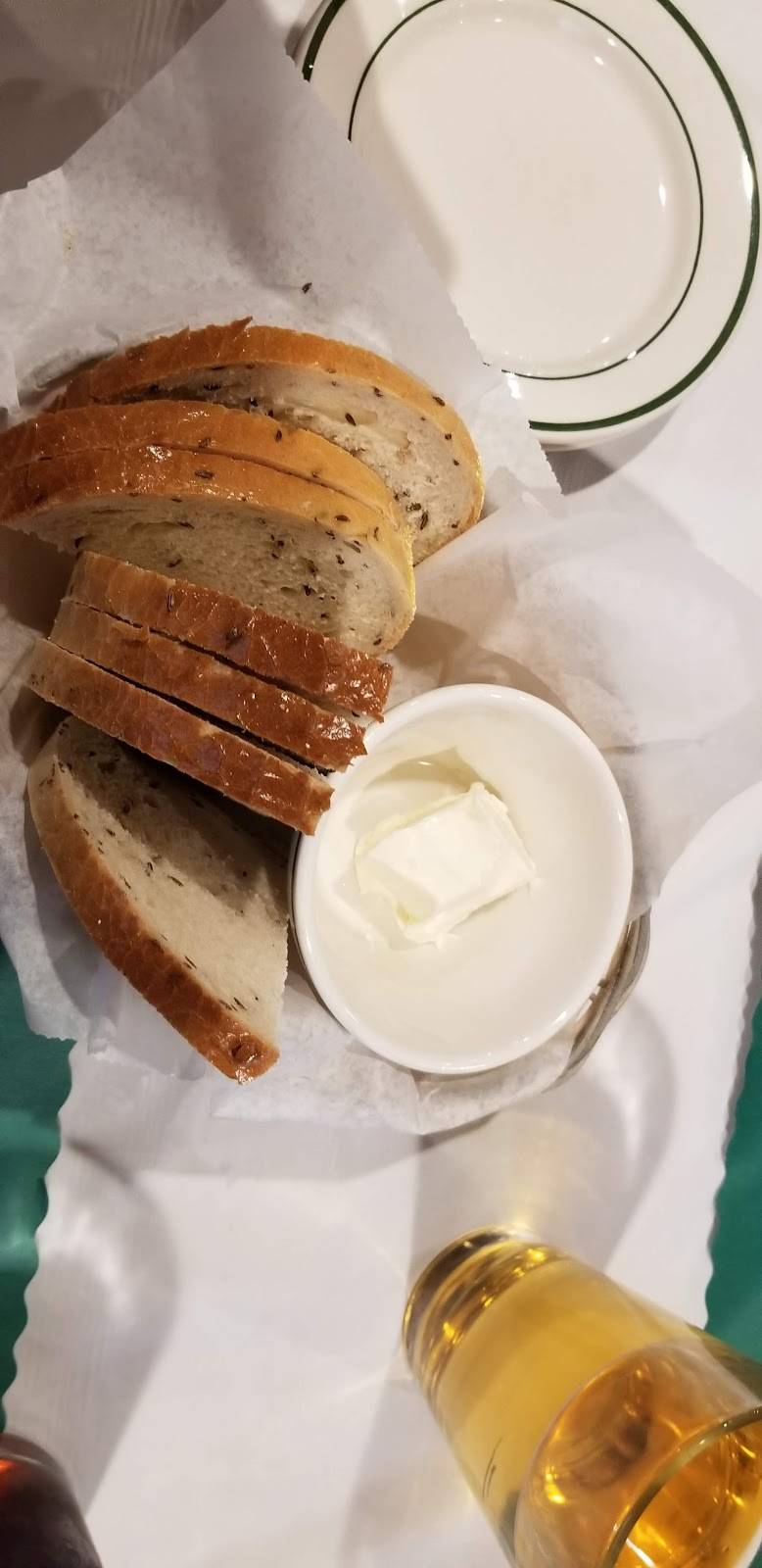 J Ps Pub Restaurant & Banquet | restaurant | 1986 Lakeview Rd, Lake View, NY 14085, USA | 7166273499 OR +1 716-627-3499