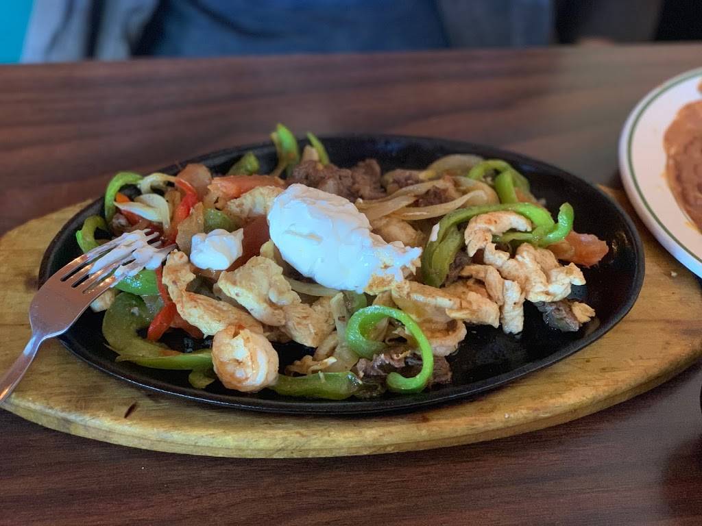 Hacienda Ruan | restaurant | 1202 E Broadway, Long Beach, CA 90802, USA | 5624320163 OR +1 562-432-0163