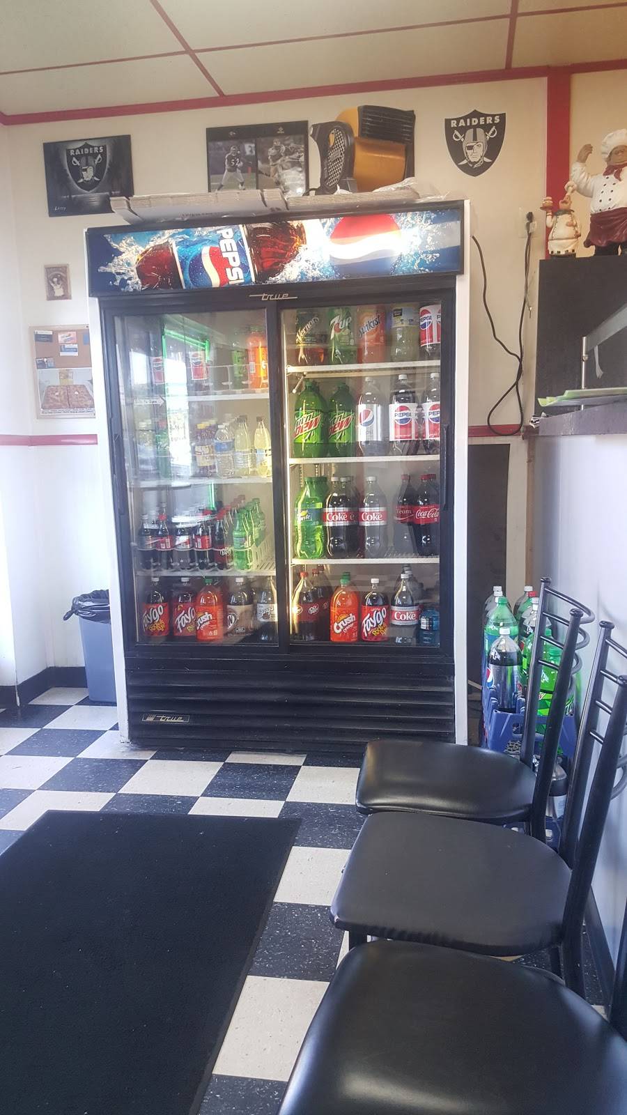 Nonas Pizza & Catering | restaurant | 38389 Dodge Park Rd, Sterling Heights, MI 48312, USA | 5869770805 OR +1 586-977-0805