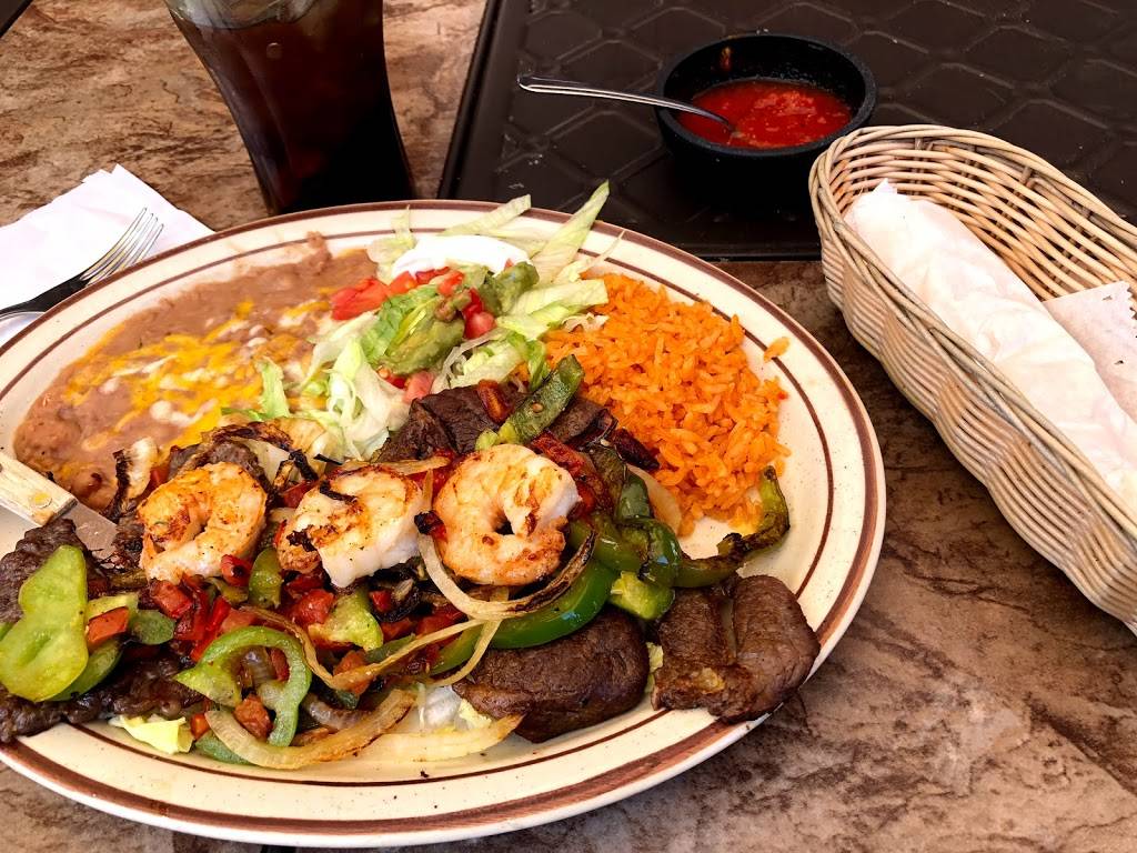 El Rinconcito Authentic Mexican Food | restaurant | 191 San Felipe Rd Ste G, Hollister, CA 95023, USA | 8316305737 OR +1 831-630-5737