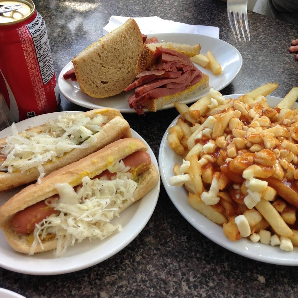 Bonne Bouffe Souvlaki | restaurant | 2301 Rue Ontario E, Montréal, QC H2K 1W2, Canada | 5145235975 OR +1 514-523-5975