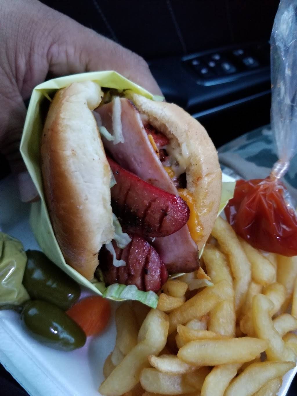 Gueros Fajita | restaurant | 401 W Maplewood Ln, San Antonio, TX 78216, USA | 2107488390 OR +1 210-748-8390