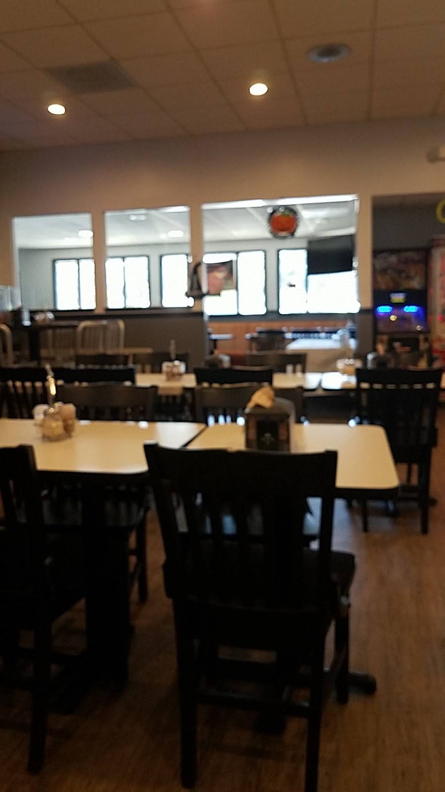 Round Table Pizza | meal delivery | 1159 Redmond Ave, San Jose, CA 95120, USA | 4089972313 OR +1 408-997-2313