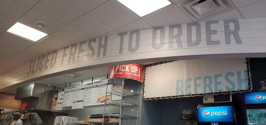 Jersey Mikes Subs | meal takeaway | 19824 Southwest Fwy, Sugar Land, TX 77479, USA | 3468432165 OR +1 346-843-2165