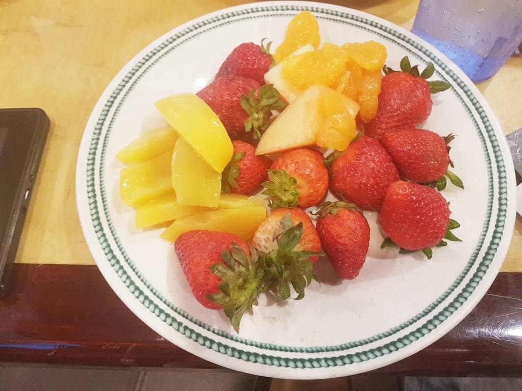 Royal Buffet | restaurant | 272 Garfield Ave, Cranston, RI 02920, USA | 4019461986 OR +1 401-946-1986