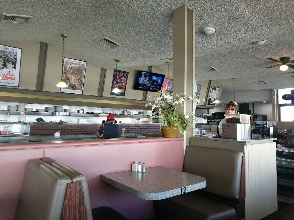 Joe Ks Deli | restaurant | 2601 S Soto St, Vernon, CA 90058, USA | 3232671400 OR +1 323-267-1400