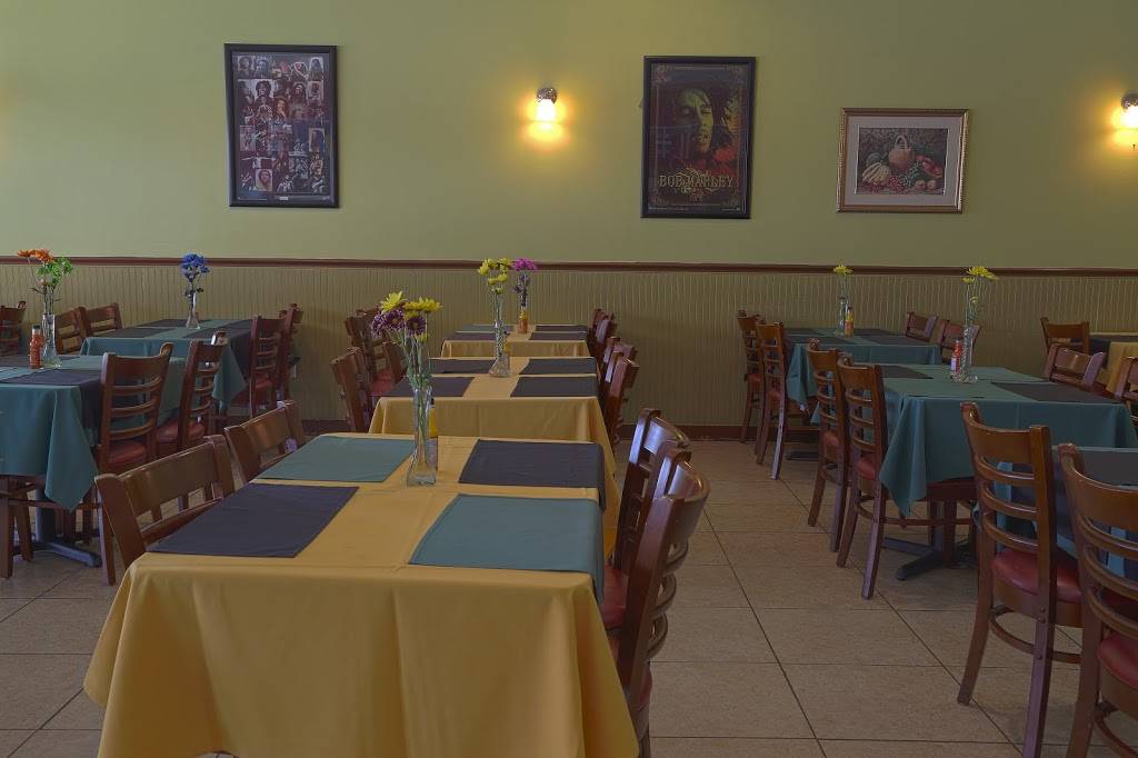 Tropical Diner West | restaurant | 3111 N Fry Rd, Katy, TX 77449, USA | 2815799060 OR +1 281-579-9060