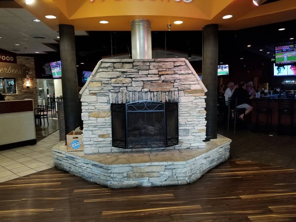 Butterbees American Grille | restaurant | 4022 Mt Carmel Tobasco Rd, Cincinnati, OH 45255, USA | 5135285800 OR +1 513-528-5800