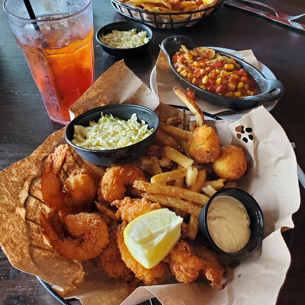 Boshamps Seafood and Oyster House | restaurant | 414 Harbor Blvd, Destin, FL 32541, USA | 8504247406 OR +1 850-424-7406