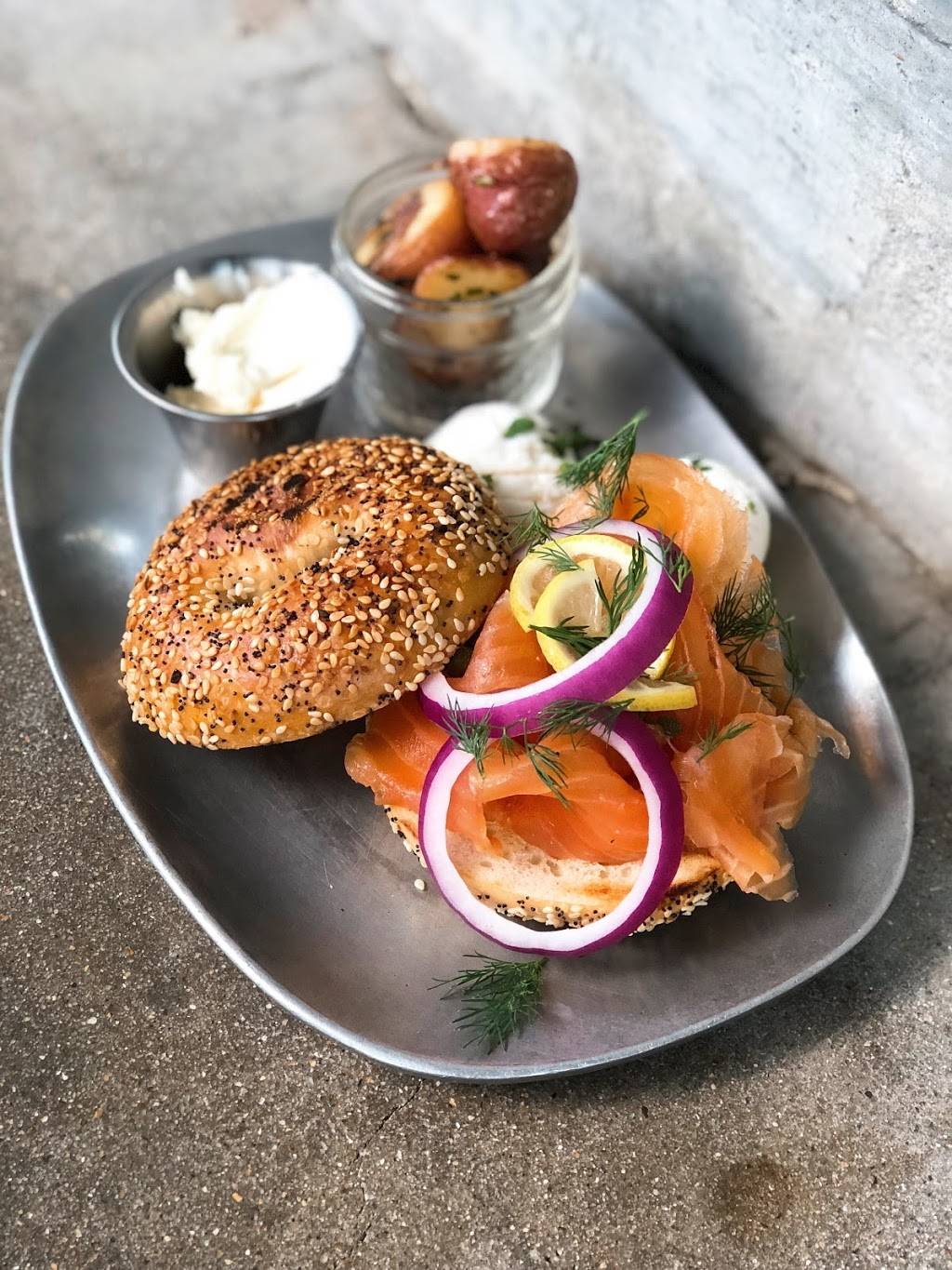 The Kitchen at The Dunlavy | restaurant | 3422 Allen Pkwy, Houston, TX 77019, USA | 7133606477 OR +1 713-360-6477