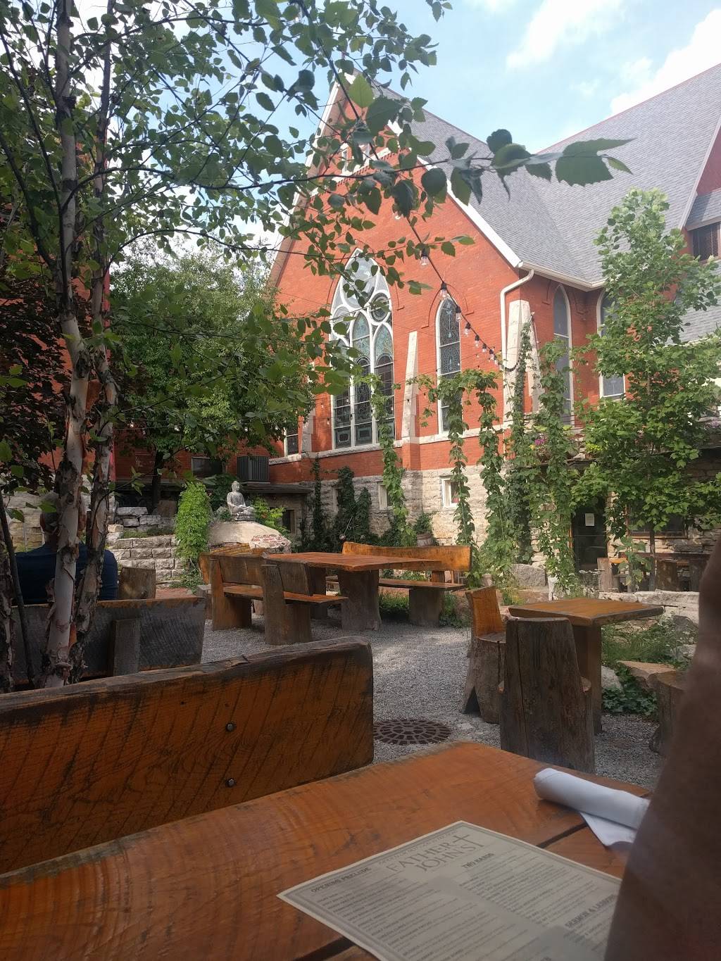 Father Johns | restaurant | 301 W Butler St, Bryan, OH 43506, USA | 4196331313 OR +1 419-633-1313