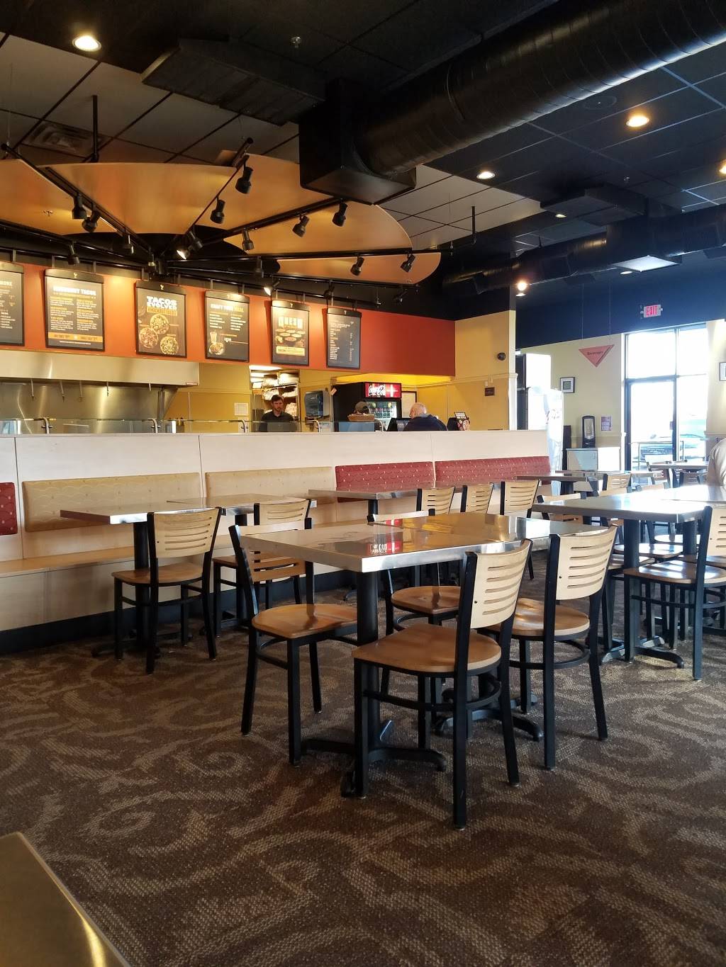 QDOBA Mexican Eats | restaurant | 301 S Bryant Ave, Edmond, OK 73034, USA | 4055135200 OR +1 405-513-5200