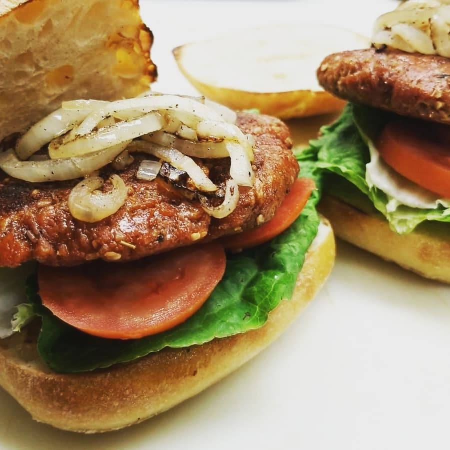 FGF Vegan | restaurant | 8 Midtown Dr, Oshawa, ON L1J 3Z7, Canada | 9057230449 OR +1 905-723-0449