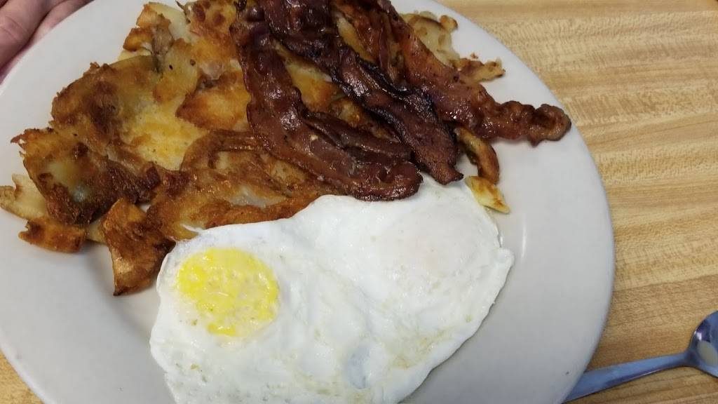 Flapjacks & More | restaurant | 1654 Taylor Rd, Port Orange, FL 32128, USA | 3863044141 OR +1 386-304-4141